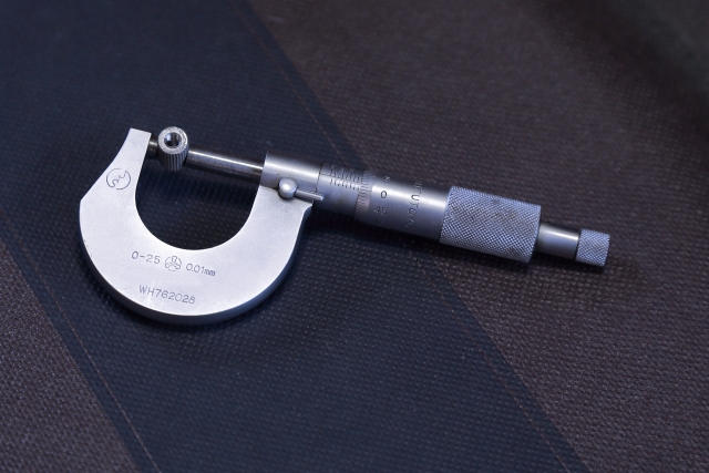 8e9bae946dd08a7357f9fc9c1e5e1b95_s